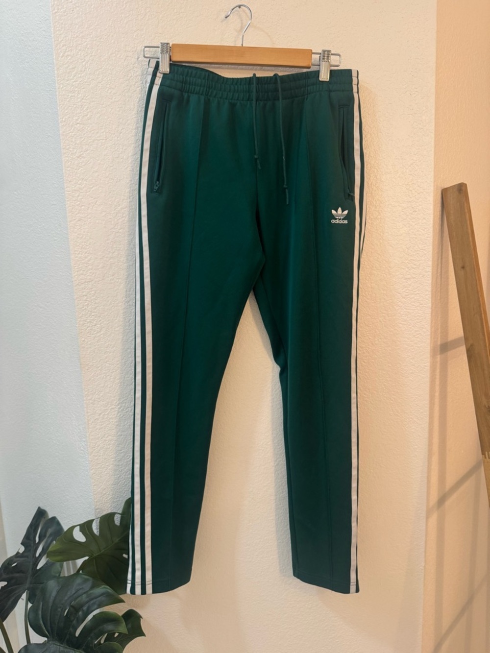 adidas Superstar Original Green Track Pants with White Side Stripes - Picture 5 of 13